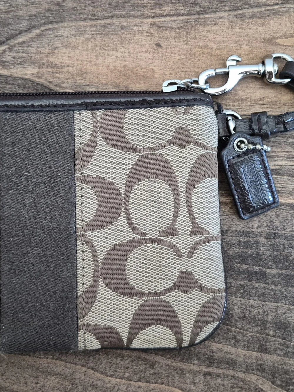Coach Women's Signature Canvas Wristlet in Brown